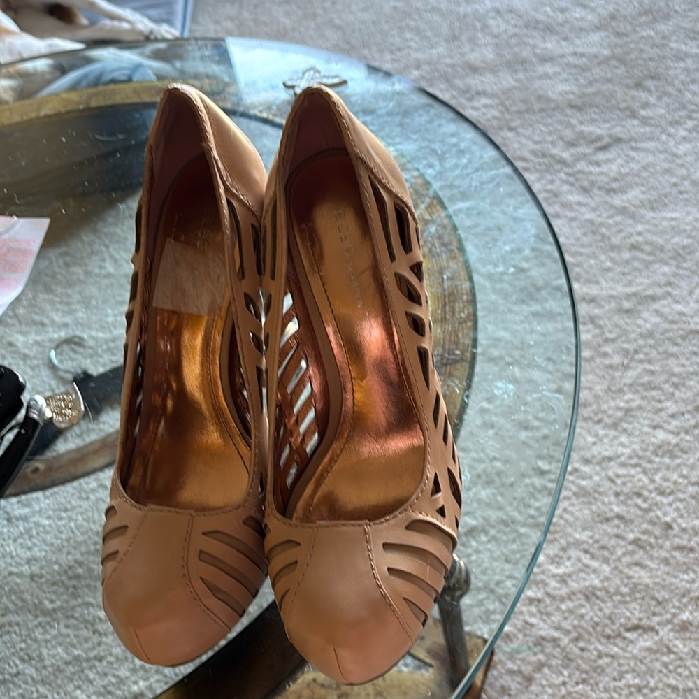 BC BG leather héels